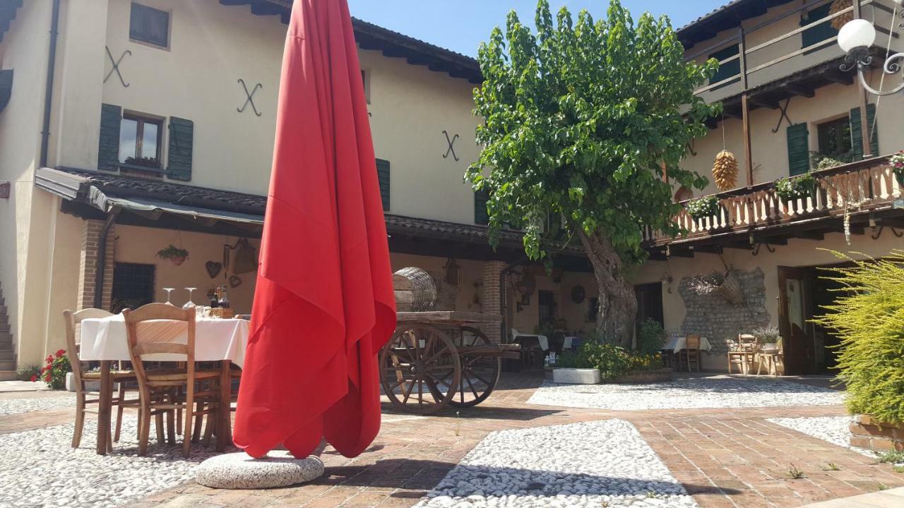 Hotel Al Fienile Orzano Exterior foto