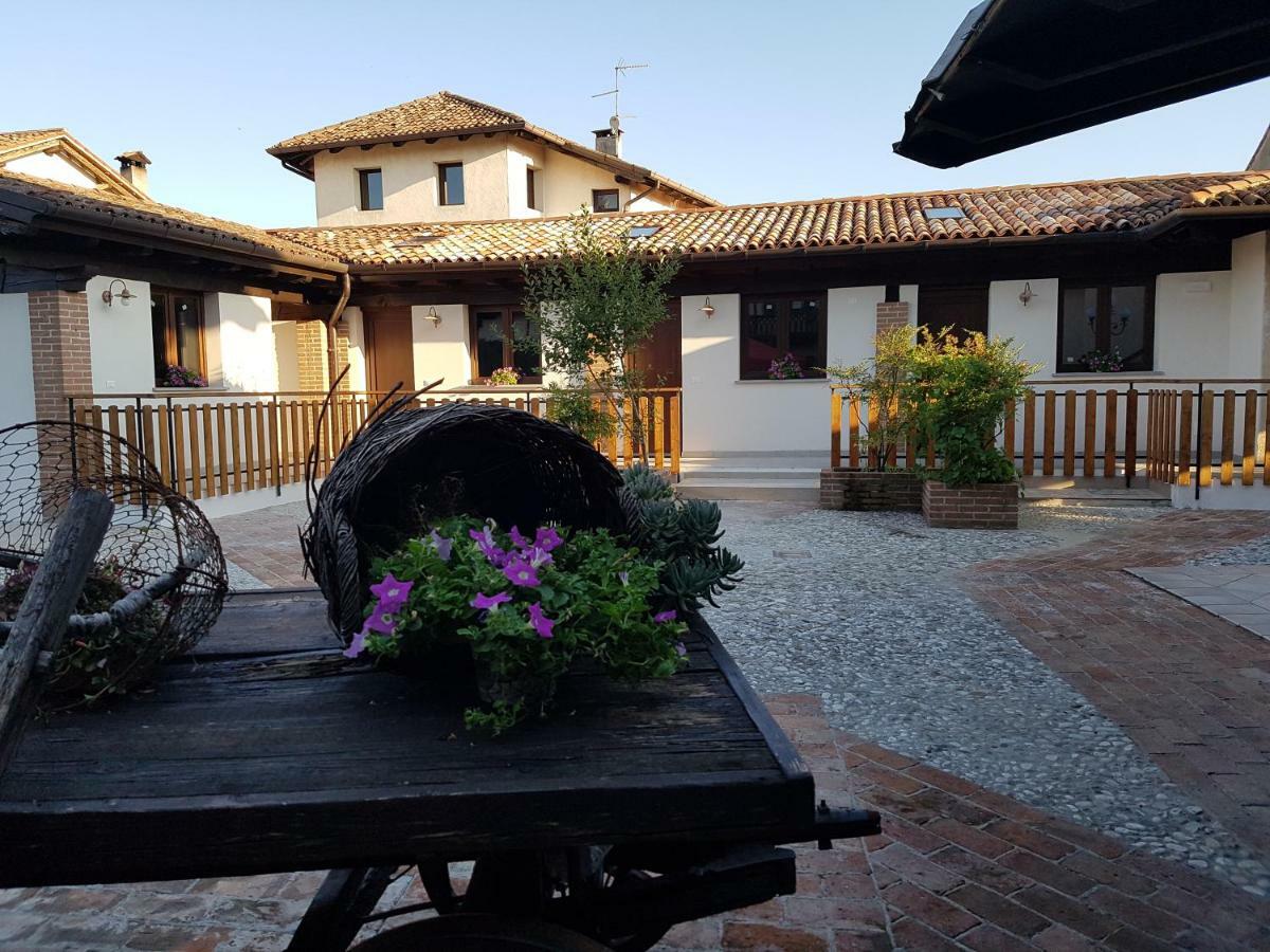 Hotel Al Fienile Orzano Exterior foto